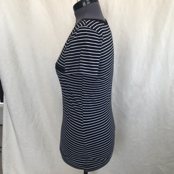 *4/$20* 2A.N.A.- Black/White Stripe Tee. - Picture 2 of 6